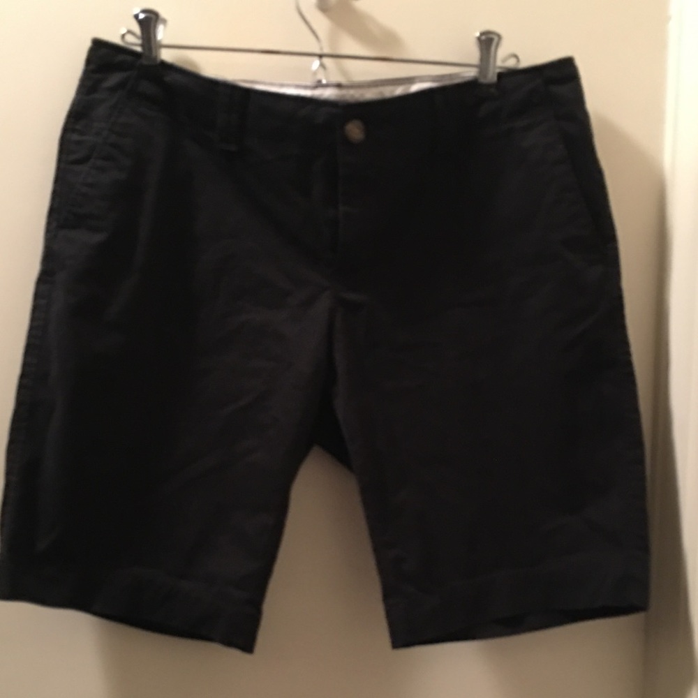 Old Navy Bermuda shorts